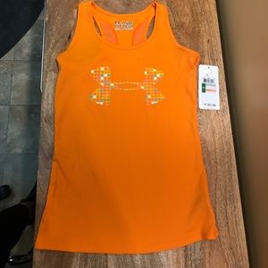 NWT Women’s small or youth large Under Armour tank